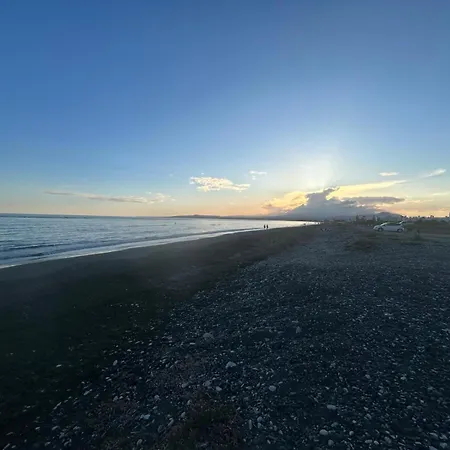 Mersey Faros Complex 皮尔瓦利亚