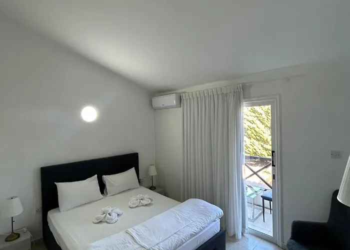 Nyaraló Mersey Faros Complex *